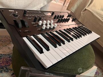 Korg wavestate + Decksaver + Manuale Cosimi