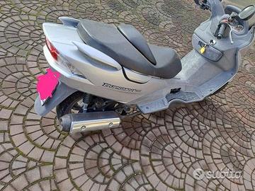 scooter SUZUKY BURGMAN UH 150