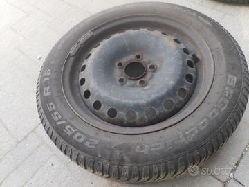 Cerchi in ferro R16 set di 4 Ford Focus usati