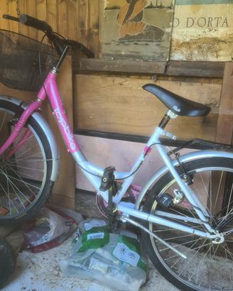 bicicletta da bambina in buono stato funzionante