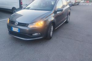 Volkswagen polo garantita 1 anno