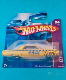 Hot Wheels Taxi Chevy impala 2006