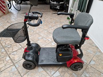 Scooter elettrico per anziani a 4 ruote