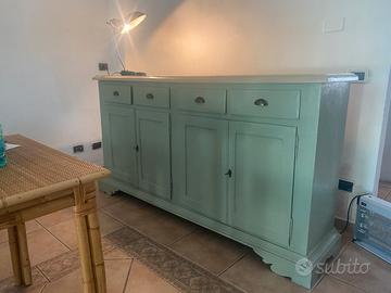 Credenza laccata