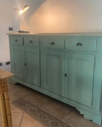 Credenza laccata