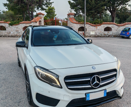 Mercedes gla 220d 4 matic 177cv premium AMG night