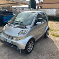 Smart 700 benzina 2005