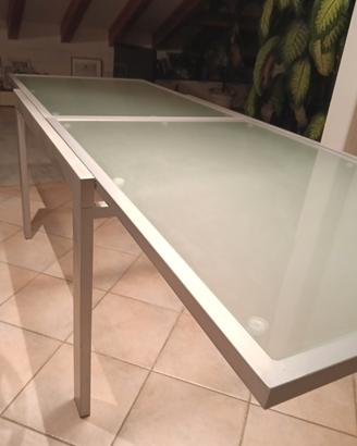 tavolo in vetro