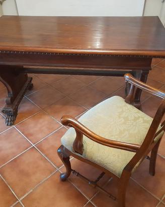 Tavolo Neo-Rinascimento Fine 1800 Con Sedia Leggi.