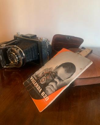 Macchina fotografica anni 30