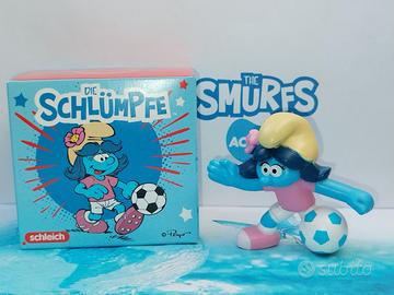 Puffi Bocciolina puffetta gioca a calcio   McDonal