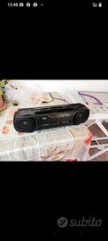 radio portatile doppia cassetta  funzionante 