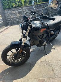 Ducati Scrambler 400 Sixty 2