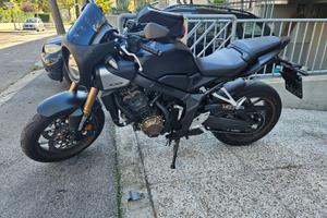 Honda CB650R E-Clutch