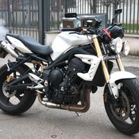 Triumph Street Triple 675