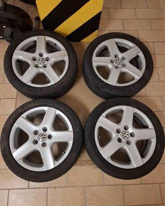 Cerchi in lega completi  pneumatici 17" 225/45 R17