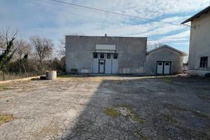 Magazzino / locale commerciale