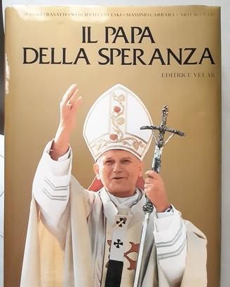 Libro Il Papa della Speranza  su Giovanni Paolo II