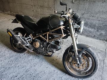 Ducati Monster 900 - 1999