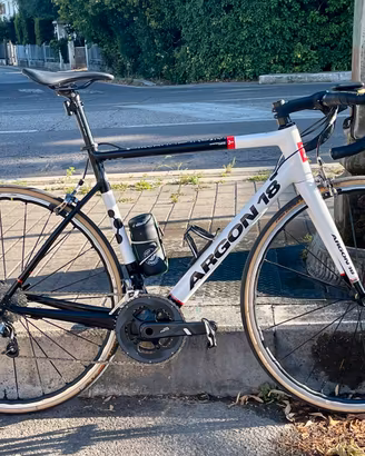 Bici  corsa Argon 18