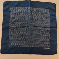 Foulard pochette Hermes vintage