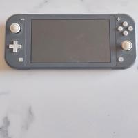 Nintendo Switch + giochi (pokemon /naruto)