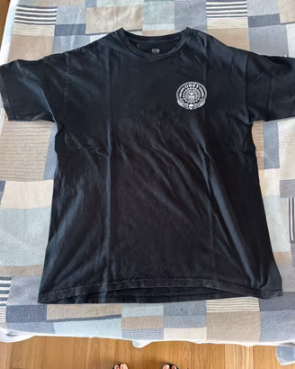 T-shirt Obey nera con logo e stampa posteriore