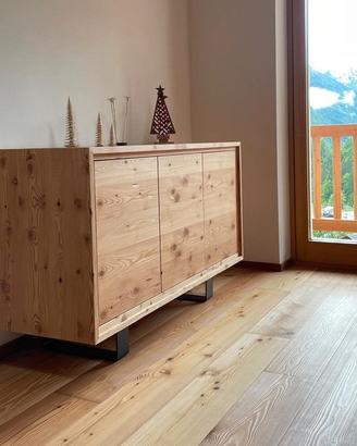 Madia \ Porta TV moderna in legno di Larice