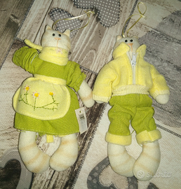 Coppia di gatti decorativi