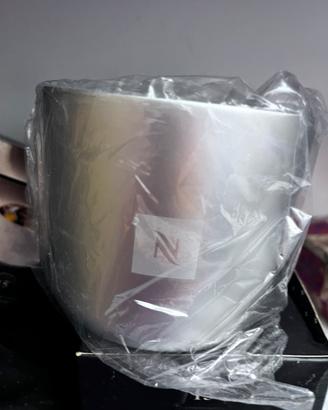 Porta capsule Nespresso 15^ anniversario in Italia