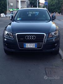 Audi Q5 Advance 170 CV