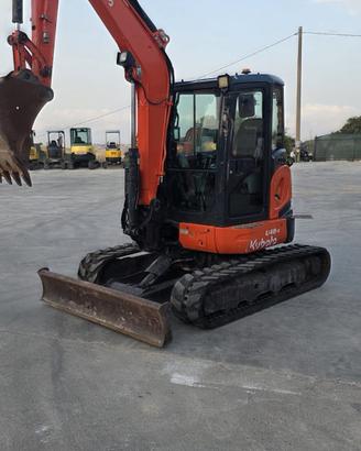 MINIESCAVATORE KUBOTA U48-4