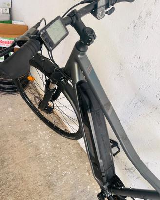 Bici elettrica riverside e 500
