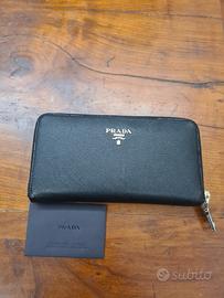 prada portafoglio donna originale 
