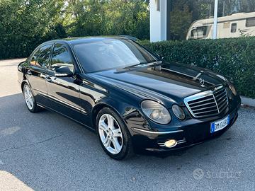 Mercedes benz 320 evo v6 7Gtronic unicopr