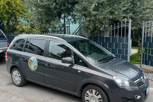 Opel zafira 1.6 16V ecoM metano con gancio traino