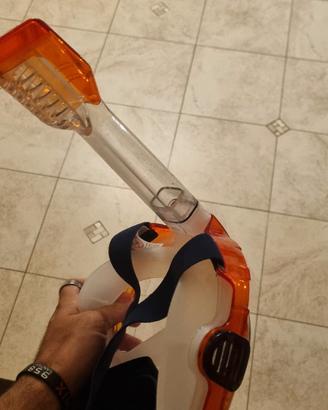 maschera da snorkeling