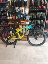 Trek Pro Caliber Carbon Large