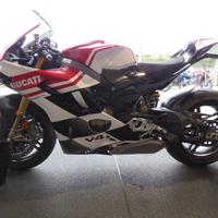 Ducati Panigale V4 Tricolore