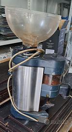 Macina caffè professionale
