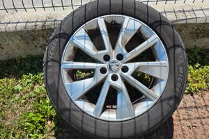 4 Cerchi Originali Škoda con Gomme Estive