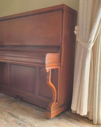 Antico pianoforte verticale tedesco Beyer Furth