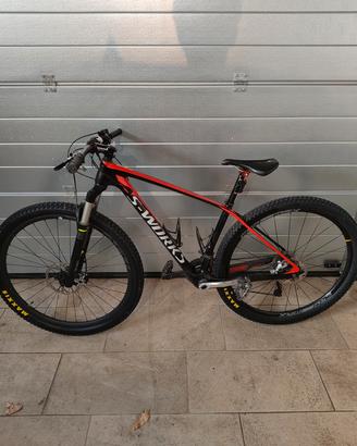 mtb specialized Stumpjumper in carbonio 