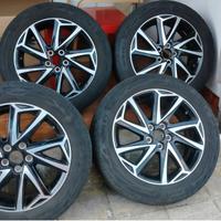 Cerchi e pneumatici R16 195/55 87V Toyota Yaris IV