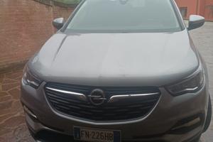 Opel Granland X