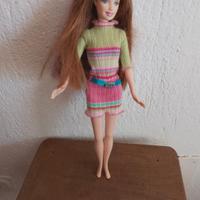 Barbie recente con vestito Barbie boutique