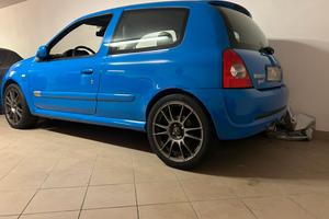 Clio RS 2000 16v phase 2  182 CV