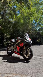 Aprilia RS 660 2024 accessoriata 2500KM
