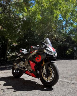 Aprilia RS 660 2024 accessoriata 2500KM
