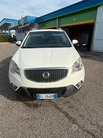 Korando 2.0cc 175cv
